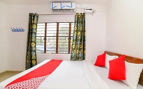 Oyo 40893 Hotel Lotus